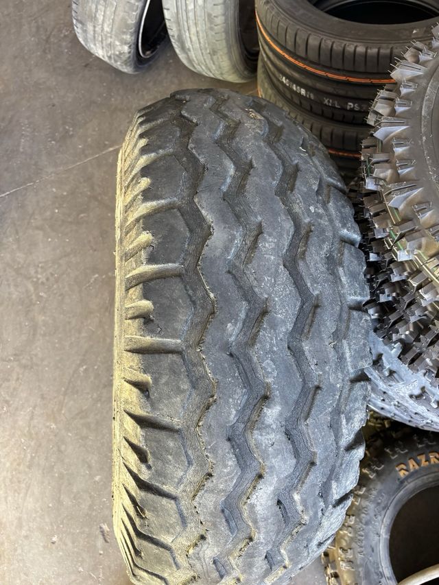 Llantas Remolque 11/80-15.3