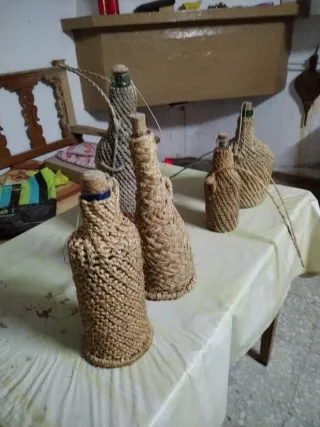Bottiglie artigianali in spago