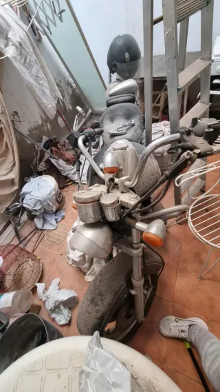 Moto Custom Global Eagle Qingri