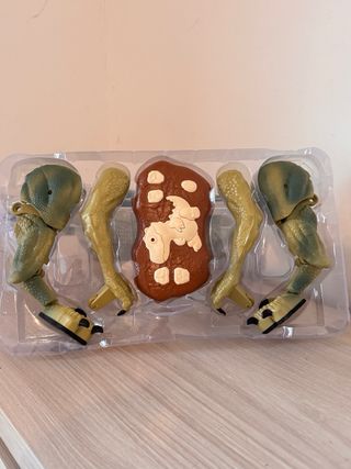 Dinosauro interattivo con spruzzo e luci