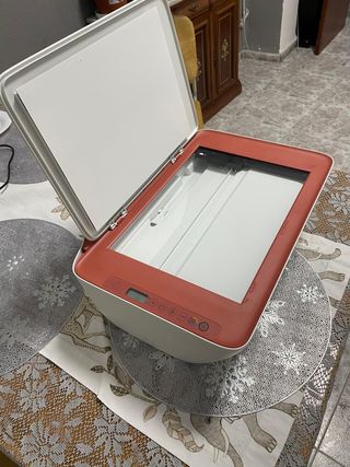 Impresora HP Deskjet 2700 Roja/Blanca