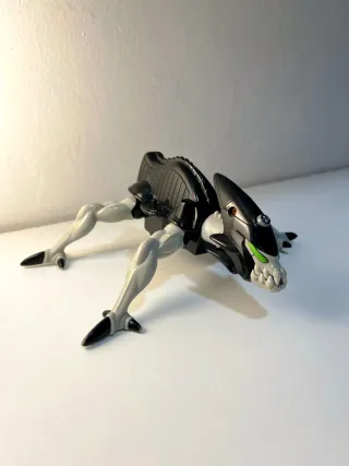 Juguete ben 10 colección XLR8