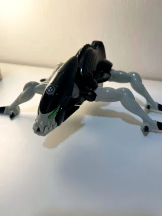 Juguete ben 10 colección XLR8