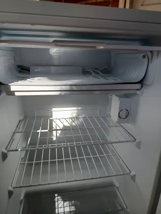 Frigorífico con congelador ARTICA