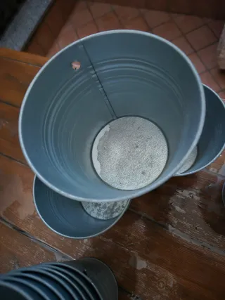 11 Vasetti in metallo