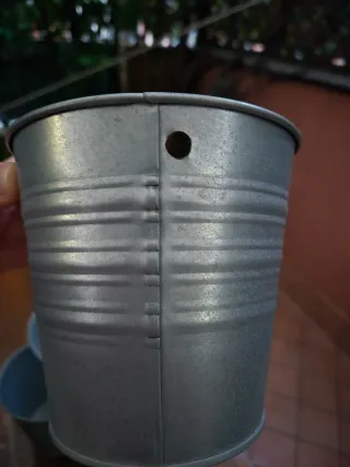 11 Vasetti in metallo