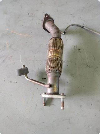 TUBO ESCAPE DELANTERO KIA NIRO (DE)