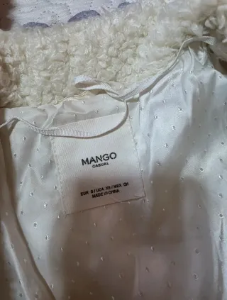 Abrigo pelo Mango