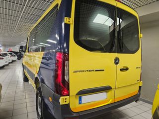 Mercedes-Benz Sprinter 9 PLAZAS COMBI 4X4 * LEER