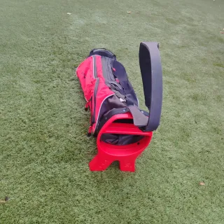 Bolsa de palos de golf ligera Inesis.