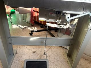 Máquina de coser Unicorn