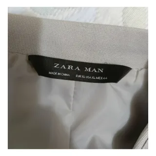 Cazadora bomber beige