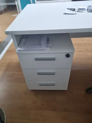 Muebles de oficina completos