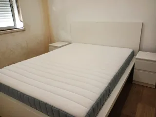 Cama Matrimonio Blanca y Gris