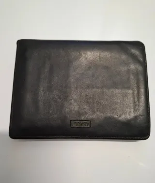 Cartera Pielnoble Piel Negra y Marrón