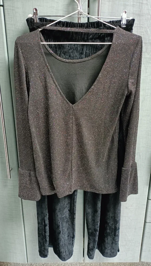 Conjunto fiesta lentejuelas espalda escotada