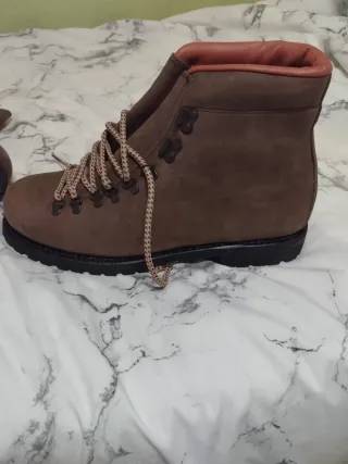 Botas de montaña Curgal Marrones