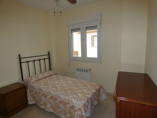 Casa adosada en alquiler en Almanjáyar en Granada