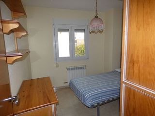 Casa adosada en alquiler en Almanjáyar en Granada