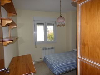 Casa adosada en alquiler en Almanjáyar en Granada