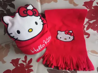 Set Hello Kitty sciarpa e cappellino rosso
