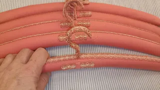 Perchas Vintage Tela Años 70