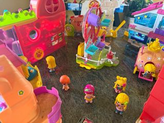 Lote de casas y accesorios Pin y Pon