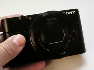 Sony RX100 Cámara Compacta Negra
