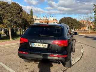 Audi Q7 2006