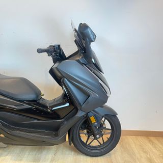 HONDA FORZA 125