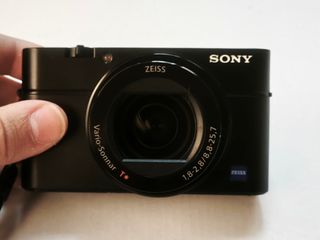 Sony RX100 Mark III Cámara Digital