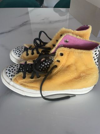 Converse All Star Peluche Amarillo Talla 40