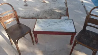 Conjunto mesa y sillas para restaurar