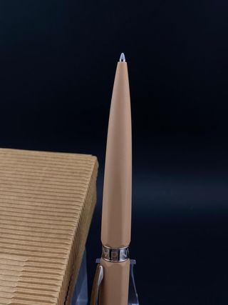 Bolígrafo Caran d'Ache Dune Beige