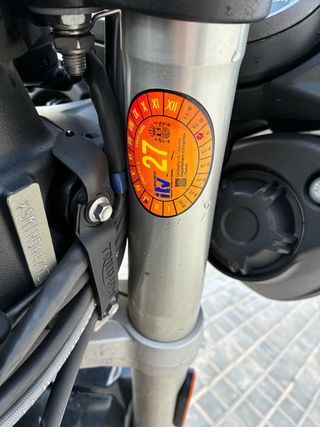 Triumph Street Triple S Negra 2018