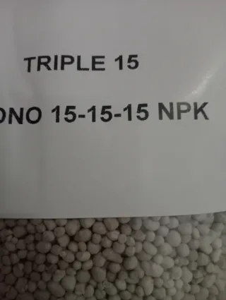 Abono Triple 15 NPK 1kg