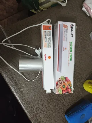 Urge .Envasadora al vacío Tinton Life