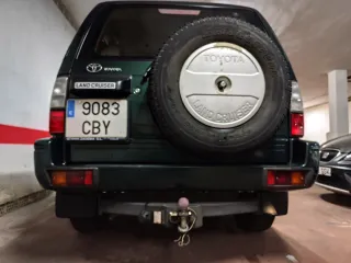 Toyota Land Cruiser 100 2002