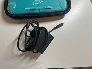 Nintendo Switch Lite turchese con giochi