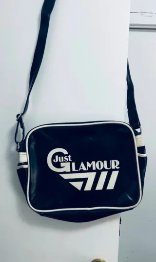 Bandolera Just Glamour Negra y Blanca