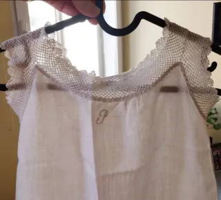 Ropa antigua bebé S.XIX