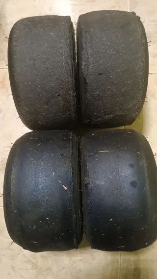 Neumáticos Kart MG Amarillos (delanteros)