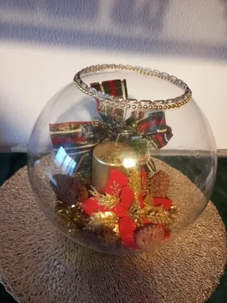 Adorno Navideño en Pecera