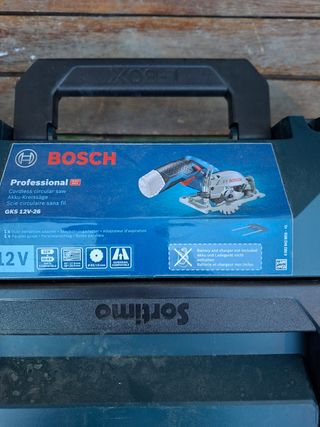 Sierra Circular Bosch GKS 12V-26
