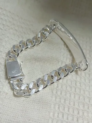 Esclava de plata con placa