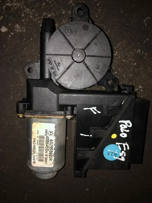 MOTOR ELEVADOR FRT ESQ vw Polo 2004 REF 602959802A