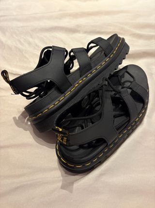 Sandalias Dr. Martens Gladiador Negras
