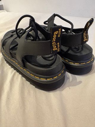 Sandalias Dr. Martens Gladiador Negras