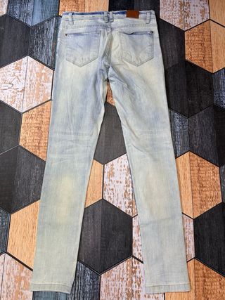 Pantalones vaqueros Green Coast desgastados