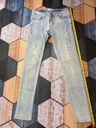 Pantalones vaqueros Green Coast desgastados